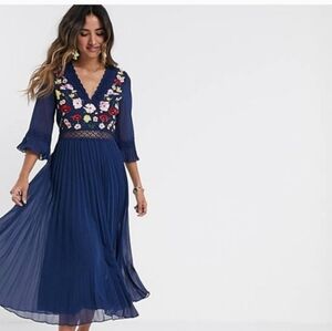 ASOS DESIGN Lace Insert Pleated Midi Dress With Embroidery In Navy Size 0